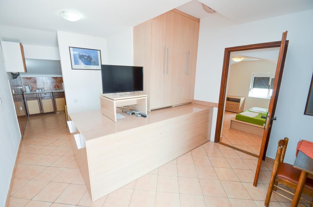Milan'S Apartments Sveti Stefan Kültér fotó